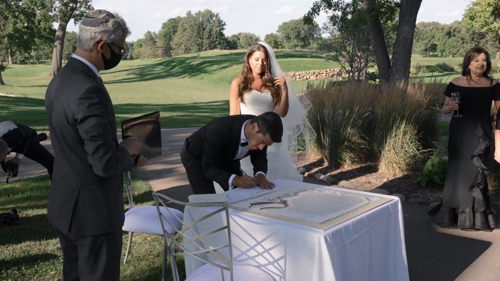 Oak Ridge Country Club Wedding Ketubah Signing.